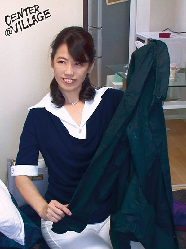 巷で噂の『おばさんレンタル』サービスを呼んでどこまで出来るか試してみた結果…真剣に悩みを相談したら意外と親身になってくれて最後は中出しセックスまでやらせてくれた！04