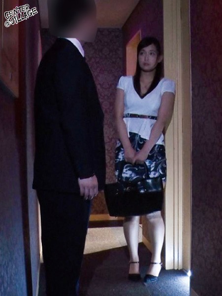 年上の妻は言いなりセックス玩具 並木塔子並木塔子