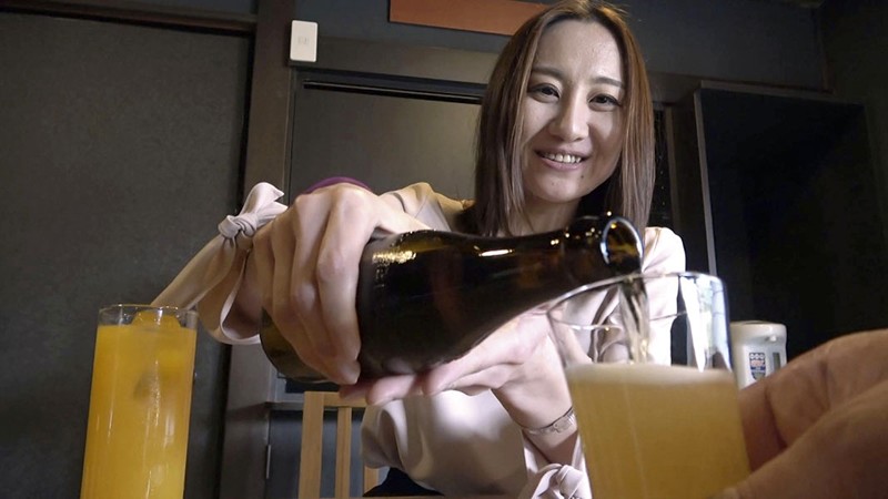 人妻湯恋旅行123