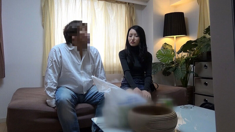 不倫セックスで絶頂！「旦那とはこんなにしない…」と目も虚ろ。