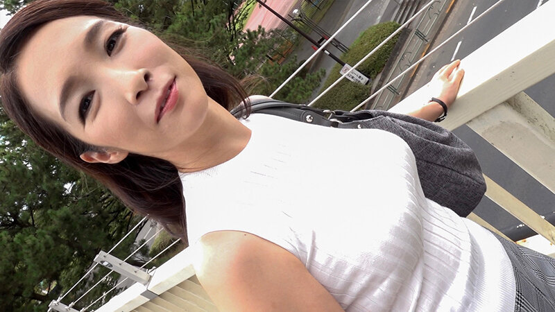 【個人】43歳Gカップ 保健の先生 卑猥すぎる身体を玩具のように扱い種付け