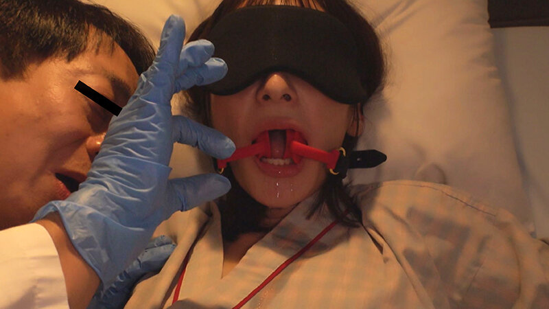 とろけ顔でイキまくり潮を吹き散らかす変態【拘束羞恥で漏らしイキする美人妻 ＃03友梨さん】 足立友梨足立友梨