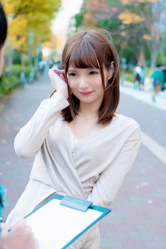 淫乱人妻ナンパ 性欲旺盛な若妻に生中出しSP 旦那だけじゃ満足出来ない不貞妻！！＃03