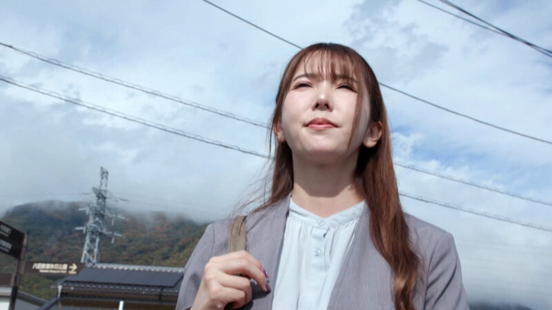 ある旅館の土地買収に訪れた美熟女の不動産セールスレディがドMな性癖開花のアブノーマルSEXにハマる！