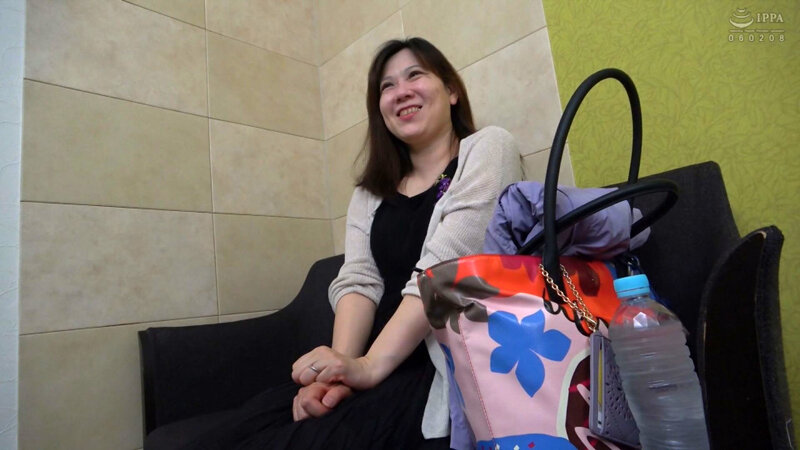 好奇心旺盛な新人熟女風俗嬢 えなさん 久宝ななえ久宝ななえ