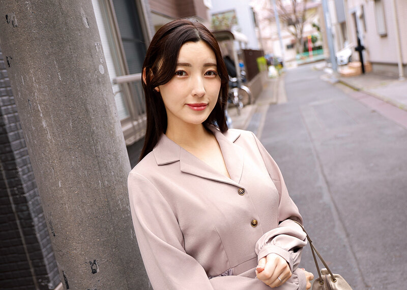 SNSをざわつかせる裏アカ絶倫主婦と金玉空っぽ無制限性交！！ 森沢かな森沢かな（飯岡かなこ）