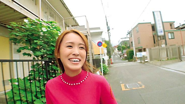 プラチナ級 素人清楚妻による一生思い出に残り続ける優しい童貞筆おろし 4