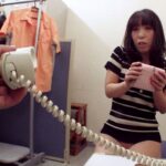 土下座オバサン 万引きを認めた熟妻に店舗で強●陵●アルバイト