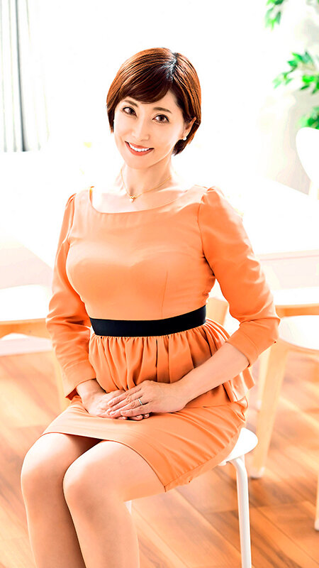 嶋崎かすみ 47歳嶋崎かすみ