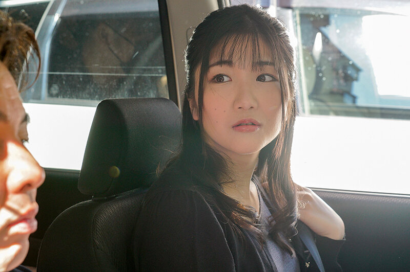 久々に再会した幼馴染に告白されて本当の気持ちに気づき互いの身体を交錯させる極上丸尻妻 白夜みくる白夜みくる