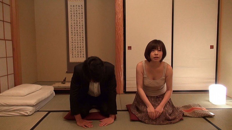 夫の借金のカタにちょんの間に売られ、夫の目の前で濃厚中出しされる人妻たち。 VOL6