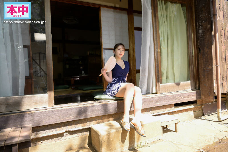 チ●ポが欲しい…夫の転勤で毎日が退屈すぎるビッチ妻が田舎のオヤジを誘って無償中出し不倫パパ活生活 北野未奈北野未奈