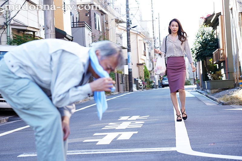 冴えない中年男と清純可憐な美人妻。 不釣り合いな二人が純愛不倫に溺れて…。 佐野栞佐野栞