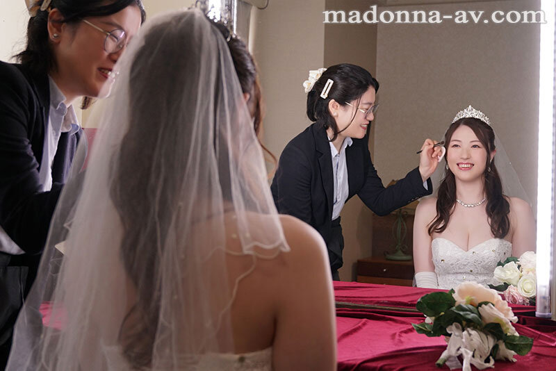 新婚旅行先で人妻に這い寄る指先…。 いいなりリゾートエステ調教 葉山さゆり葉山さゆり