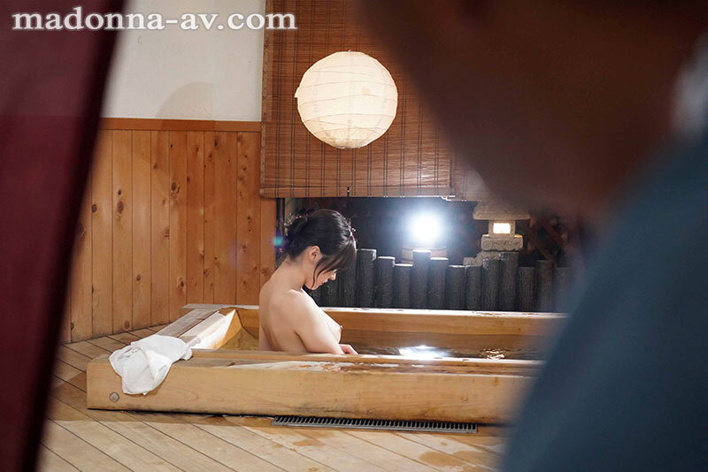 夫には口が裂けても言えません、お義父さんに孕ませられたなんて…。-1泊2日の温泉旅行で、何度も何度も中出しされてしまった私。- 清巳れの清巳れの