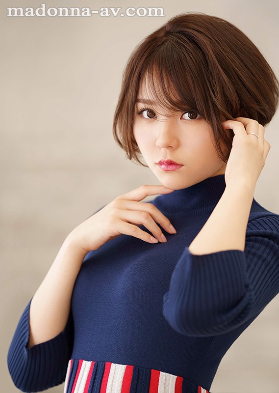 消えてなくなりそうな儚い透明感 艶肌人妻 水美れい 28歳 AVデビュー！！水美れい