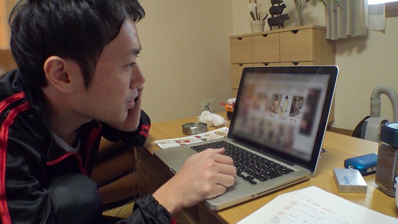 デリヘルを呼んだら寿退社した女子社員が来た！社内で紅一点だったみんなの憧れマドンナに念願の中出しできるチャンス到来！？早野いちか・阿部乃みく・浜崎真緒