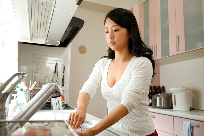 兄貴の嫁 鈴木さとみ鈴木さとみ