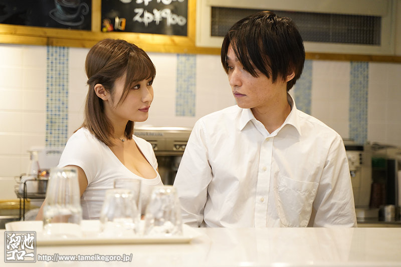 バイト先NTR 欲求不満な人妻の愚痴を聞いていたら毎日中出しSEXできた 藤森里穂藤森里穂