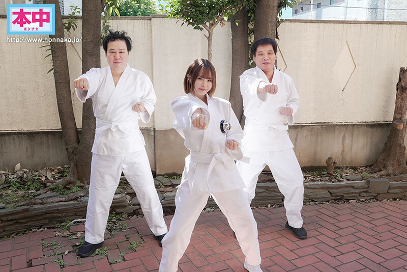 見た目そっくりな義兄2人が推しの芸人に激似すぎて…幼な妻が交互に浮気中出しSEXを繰り返す不貞な日々夫には言えない不在逆NTRハーレム3P性交 松本いちか松本いちか