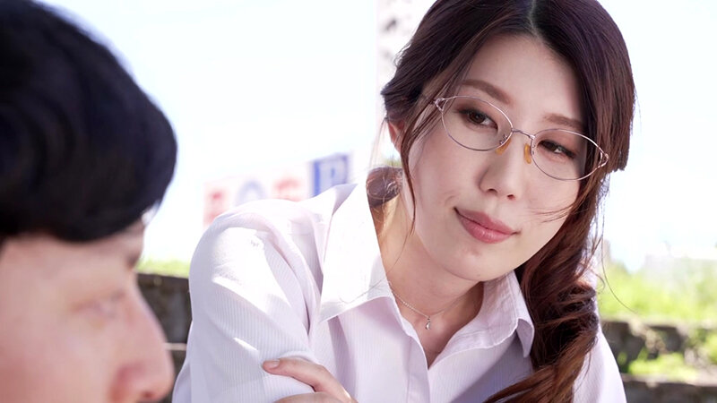 憧れの女上司と 谷あづさ谷あづさ