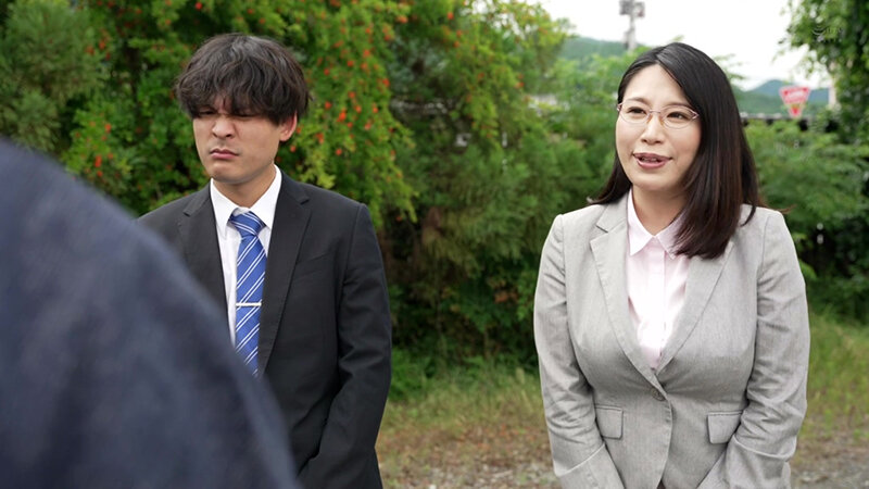 憧れの女上司と 菅日菜子菅日菜子