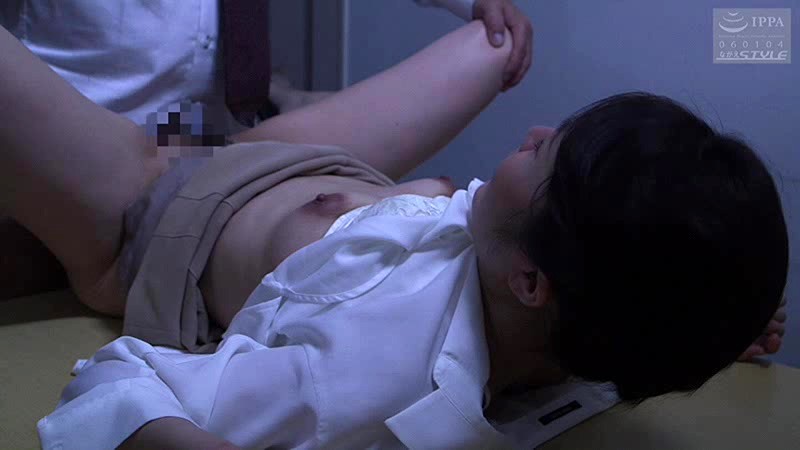 働く人妻たち 仕事場での不謹慎SEX 総集編一松愛梨・谷原希美・柊さき