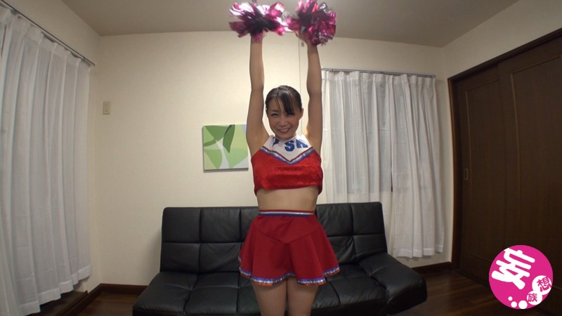 「年甲斐もなくゴメンなさい…」既婚熟女にパツパツのチアガール衣装着せてみた！井上綾子・桐島美奈子・阿久津華