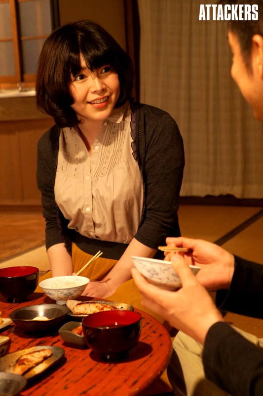 夫にそむいた背徳の肉体 緒川凛緒川凛