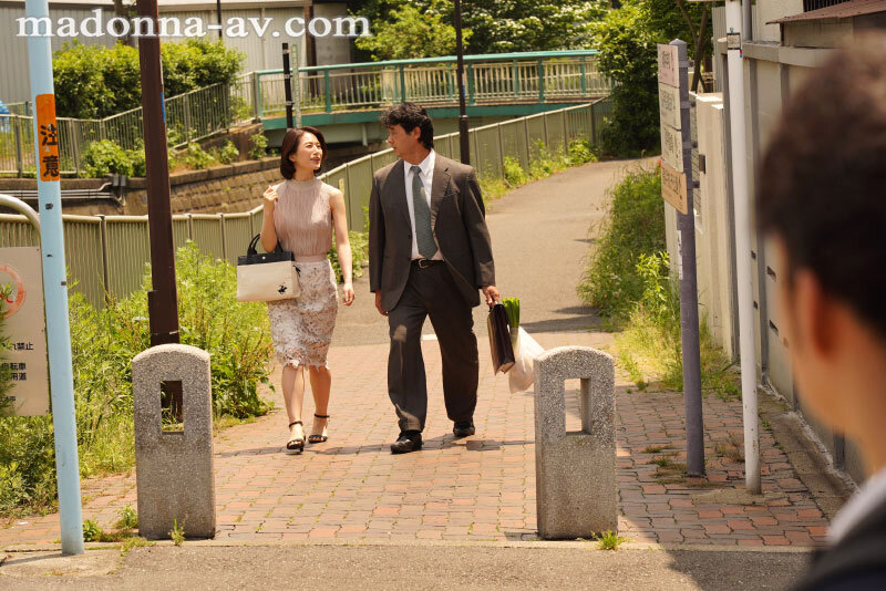 再婚する母へ…嫉妬した僕の止まらない中出し近親相姦 一場れいか一場れいか