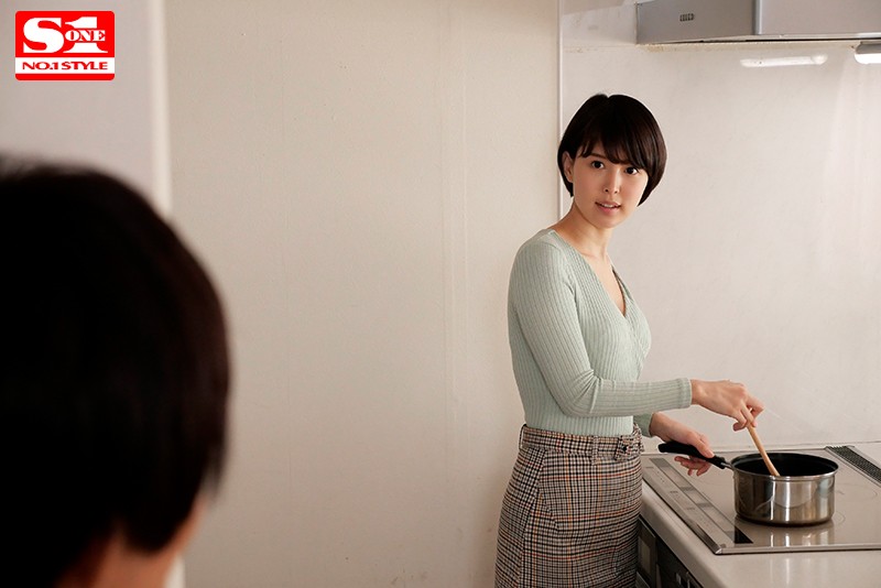 濡れ透けて露出した兄嫁のブラジャーにボクは我慢できず、全てぶち撒けたゲリラ豪雨の夕暮れ。 葵つかさ葵つかさ