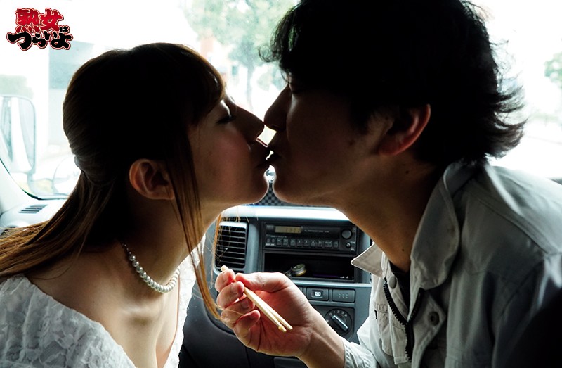 実話再現NTRドラマ 浮気相手の男は肉体労働者！エリート会社員のボクの何が不満なのか？ 寝取られた妻を諦められないボクは最後の家族旅行を申し出た。 成宮いろは成宮いろは