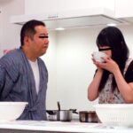 あのTVで有名なカリスマ料理人K氏 わいせつ事件の被害者は数百名？！ 料理教室に通う奥さんは先生に味見してみてと言われるがままに媚薬スープを飲まされて…「どうぞ味見してください」「はい」「ハぁハぁぁなんだか身体があついですうぅ」