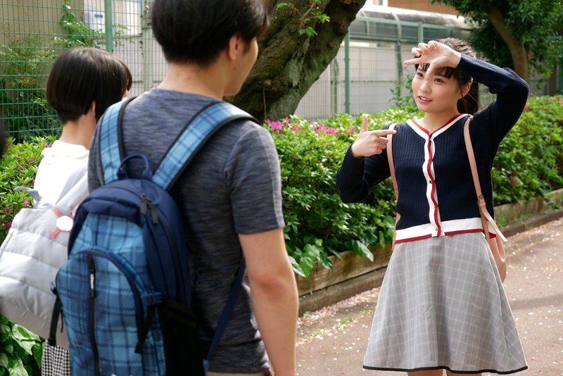 えっ！マジここで？ クールな眼差しで僕を痴女ってくる！時折見せる微笑みが僕の心を鷲掴み向井藍・水谷あおい・枢木あおい