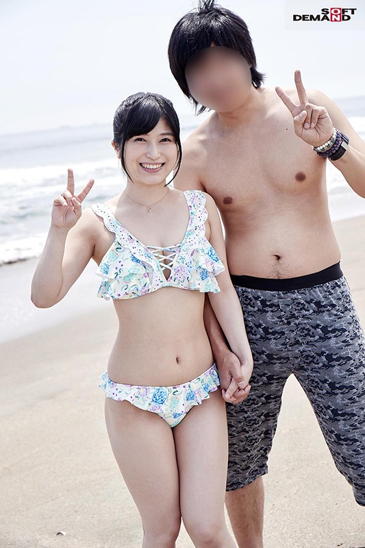 ビーチで見つけたラブラブカップル限定 海の家の無料エステ体験で愛しい彼女を彼氏の50cm隣で寝取ります！！