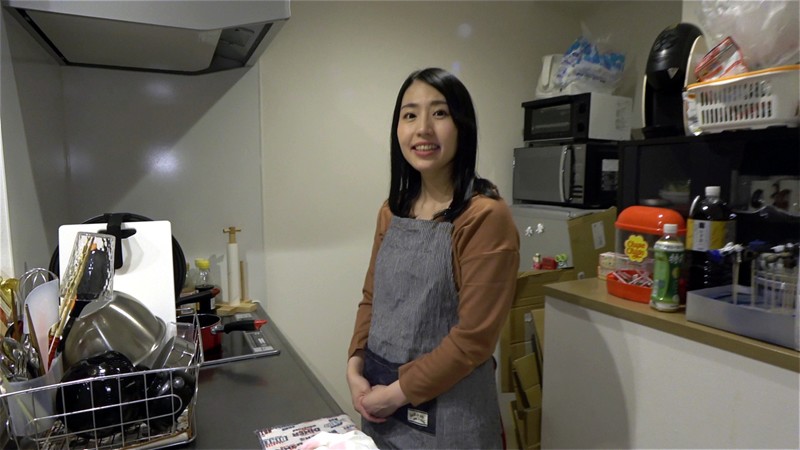 熟女のご自宅訪問 「おじゃましまーす！」夫の居ぬ間に自宅寝室で不倫性交