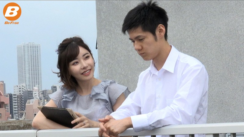 夫が四日間不在の間、生徒と夢中で中出ししまくった女教師 深田えいみ深田えいみ