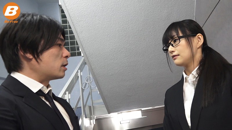 普段は地味で真面目な部下が酔ったら肉食化。僕は耐え切れずに何度も中出ししてしまった。 堀内未果子堀内未果子