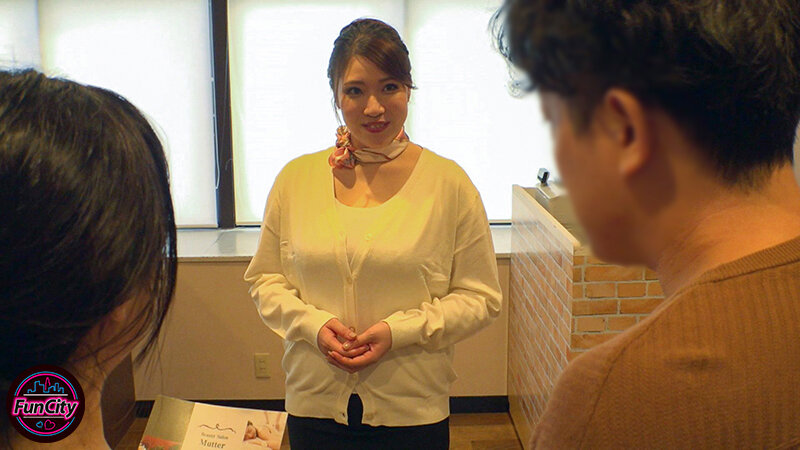 悪女エステサロン Jカップ巨乳で焦らされ痴女られ搾り取られて骨抜きにされた僕は彼女無しではいられなくなり…僕をダメにする巨乳の誘惑… 夕季ちとせ夕季ちとせ