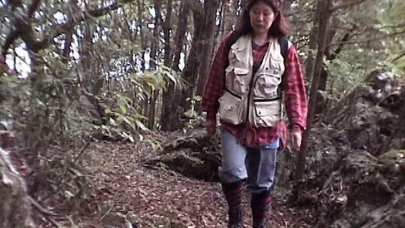 こんな観光地でおばさんナンパしてどうするの？疲れた日常生活で女を忘れた熟女でも旅先で見ず知らずの男に声掛けられ嬉し恥かし胸ドキュでアソコを濡らして中出し許した旅の宿 全国観光地20人240分篇