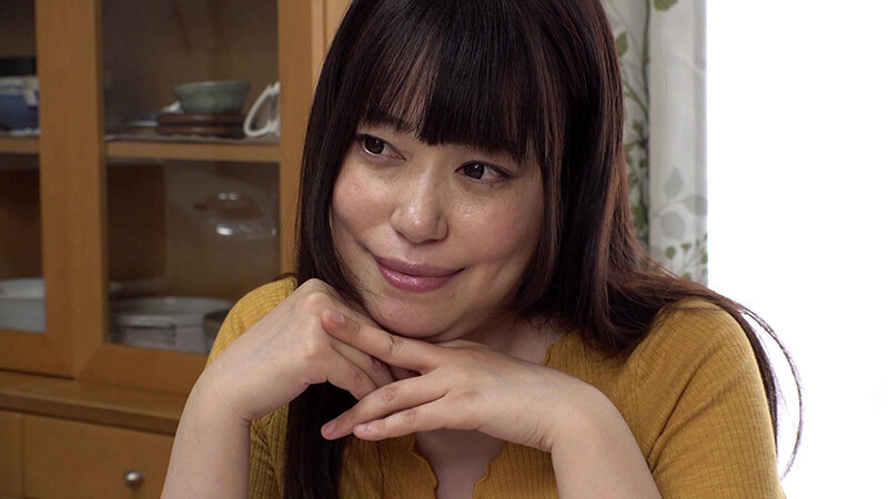 ド迫力ボディ！爆乳揺らして潮吹き熟女！