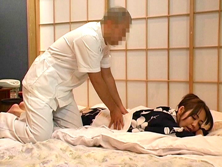 新 ママに内緒の性感マッサージ大作戦！！ 温泉旅館編 IIpart