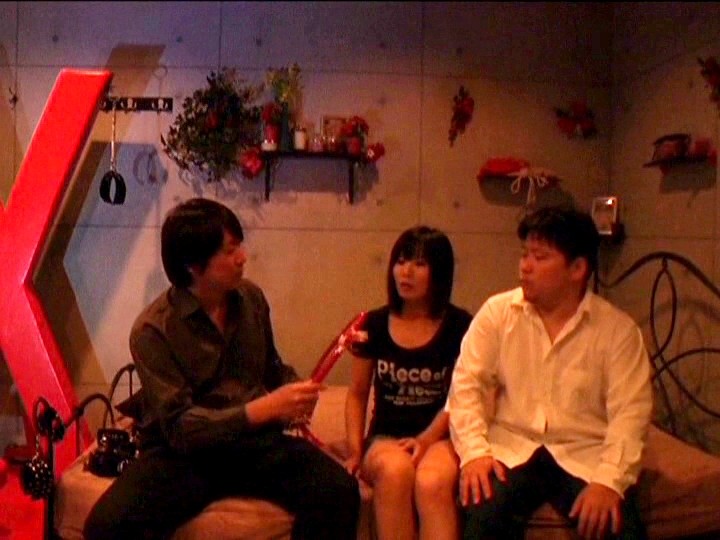 動けない旦那の目の前で人妻を寝取る 悪質SM調教師盗撮