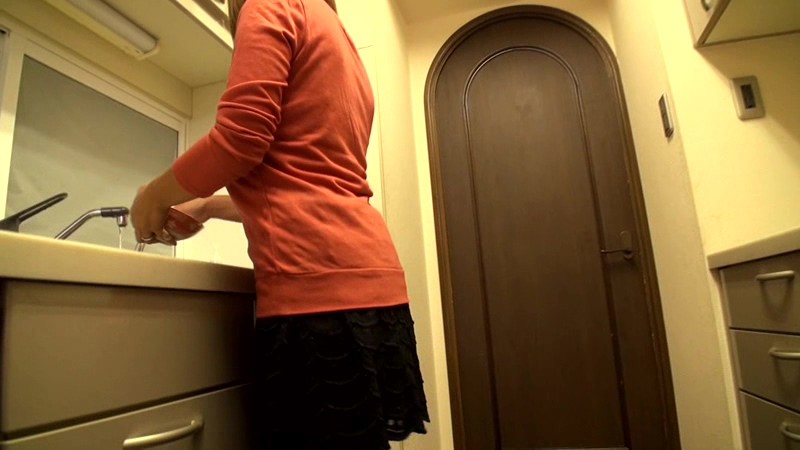 せがれの嫁を寝盗る義父の夜●い映像