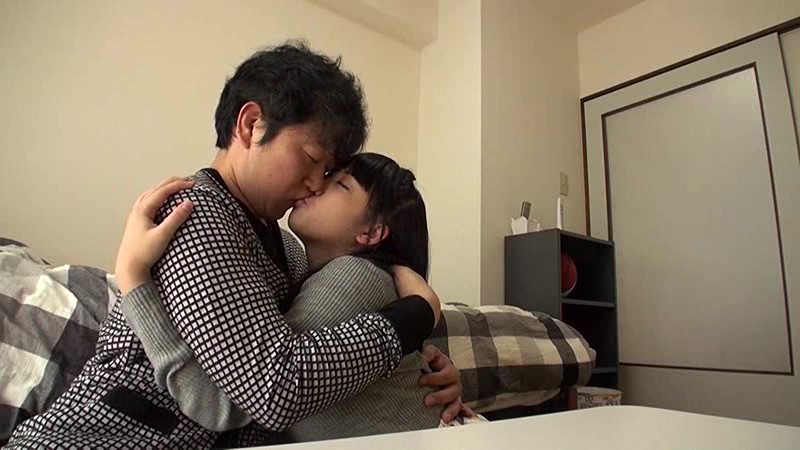 偏差値39以下のいわゆるサセ校出身の親友に 「ヤリチン疑惑の彼氏をガサ入れしたいから協力して！誘惑してその気にさせても絶対シちゃだめだからね！！」と頼んでも結局すぐ男を乗っけちゃうので親友のヤリマン度調査にしかならねぇじゃんって噂は本当か？