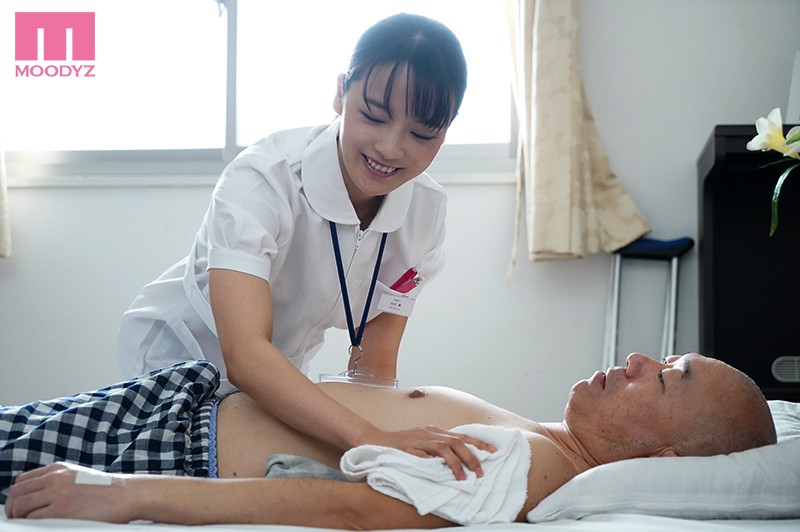 僕（婚約者）の愛する彼女がクズ患者（中年オヤジ）に呼び出されて毎晩、毎晩チ○ポをシゴいていたなんて… 脅迫ナースコール性処理NTR 向井藍向井藍