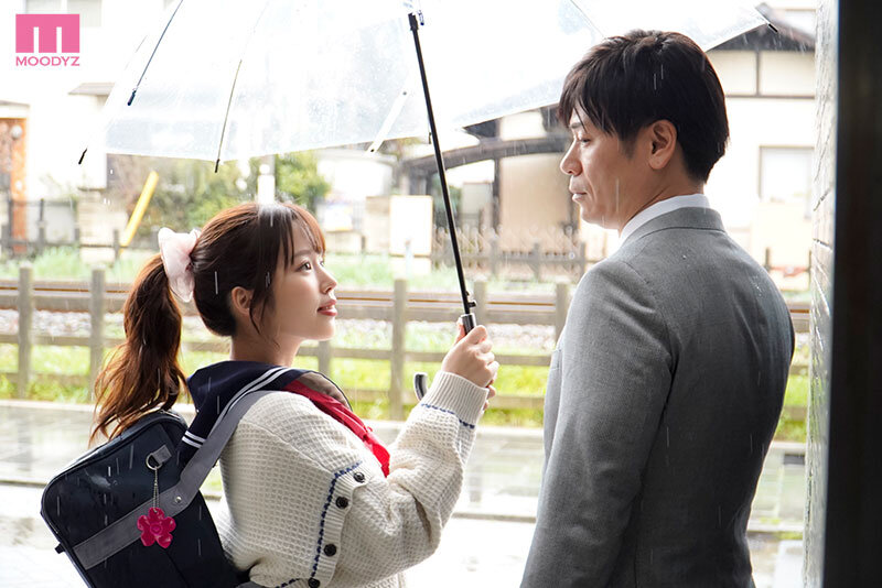 母の再婚相手が初恋の担任だった…。数年分の『好き』と『嫉妬』が爆発！危険日なのに何度も中出しさせる逆夜●い生活 新井リマ新井リマ