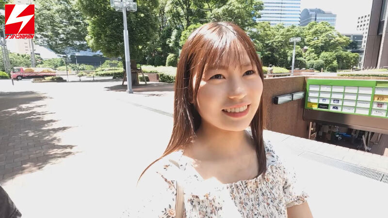 NTR好きの彼氏の命令で知らない男とSEXをする育ちのよさそうなお嬢様女子大生をマッチングアプリでGET！ カメラ目線で彼氏に見せつけ中出し懇願で朝までヤリまくり ゆう