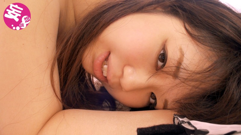 妻の寝取られビデオレター 貞淑だと思っていた妻が実は肉食ドスケベ女子 淡白な夫に他人男との中出しSEXを見せつけ離婚嘆願し決意のAVデビュー