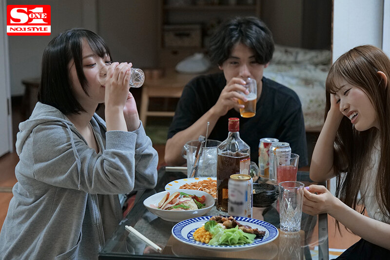 彼女が不在中の3日間、同時進行中の幼馴染（セフレ）とシタ1ヵ月ぶりのセックスがマズ過ぎた。 架乃ゆら架乃ゆら